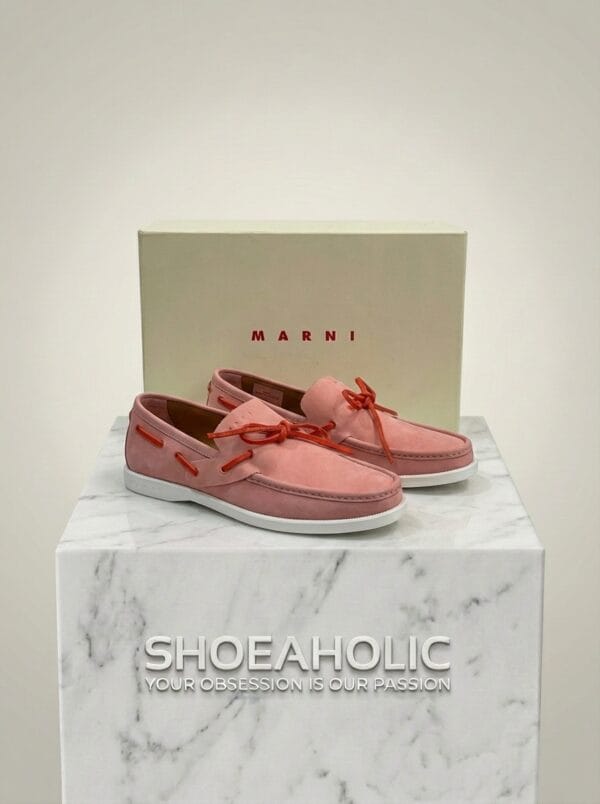 Product rendering with 202604071620 12