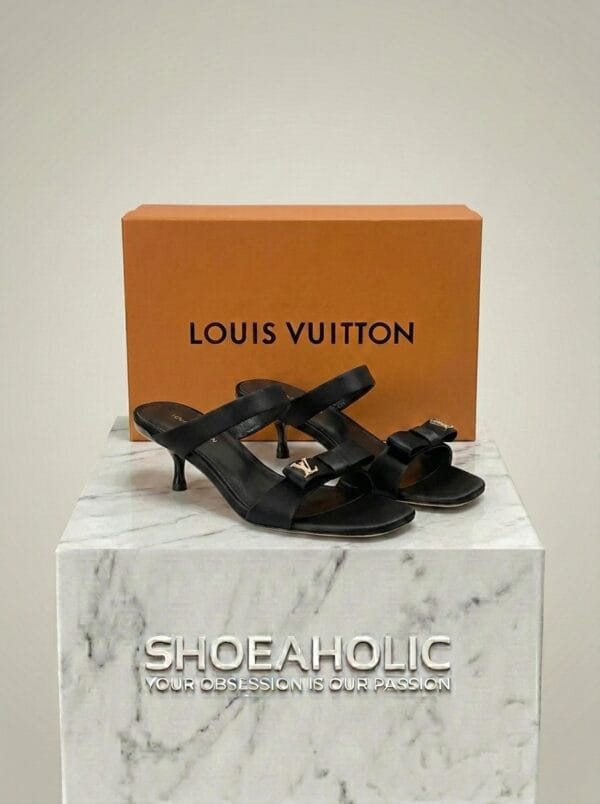 Shoe rendering with 202604222241 4