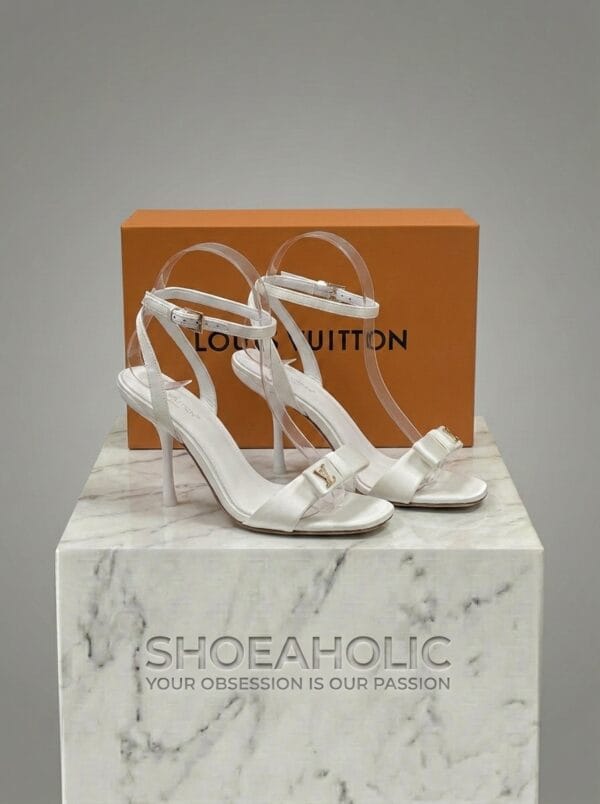 Shoe rendering with 202604231624
