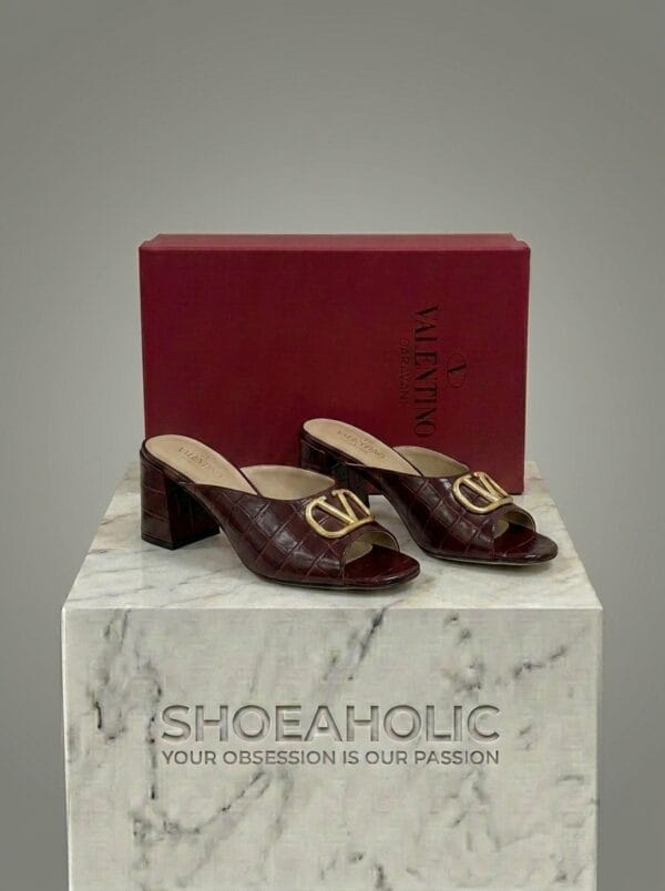 Shoe rendering with 202604231624 17