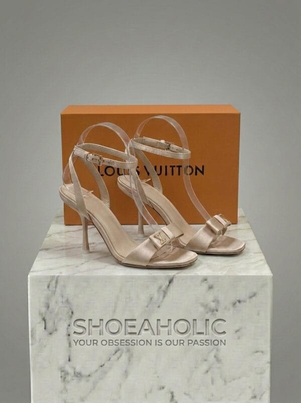 Shoe rendering with 202604231624 7