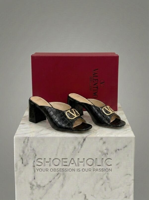 Shoe rendering with 202604231624 8